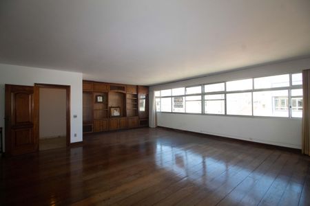 Apartamento à venda com 241m², 4 quartos e 1 vagaSala