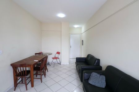Apartamento para alugar com 60m², 2 quartos e 1 vaga Apartamento para alugar com 60m², 2 quartos e 1 vagaSala