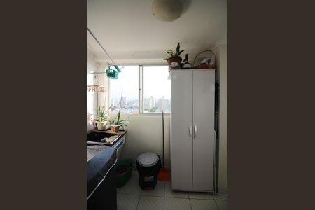 Apartamento à venda com 77m², 2 quartos e 1 vagaÁrea de Serviço