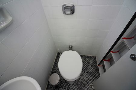 Apartamento à venda com 77m², 2 quartos e 1 vagaBanheiro de serviço