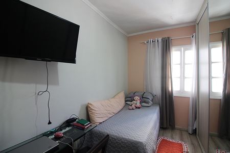 Apartamento à venda com 77m², 2 quartos e 1 vagaQuarto 2