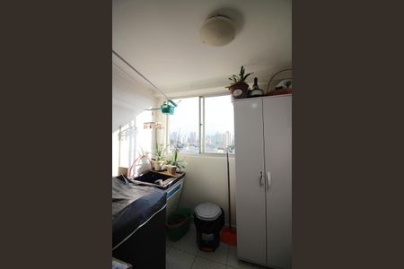 Apartamento à venda com 77m², 2 quartos e 1 vagaÁrea de Serviço