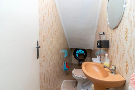 Casa à venda com 100m², 2 quartos e 3 vagasLavabo