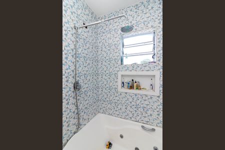 Casa à venda com 100m², 2 quartos e 3 vagasBanheiro da Suíte 1