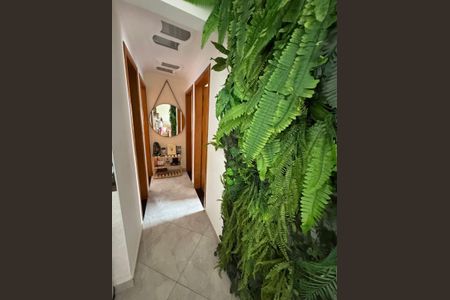 Apartamento à venda com 70m², 3 quartos e 1 vaga Apartamento à venda com 70m², 3 quartos e 1 vagaCorredor