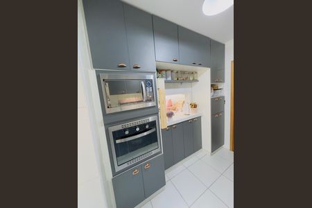 Apartamento à venda com 70m², 3 quartos e 1 vaga Apartamento à venda com 70m², 3 quartos e 1 vagaCozinha