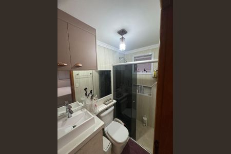 Apartamento à venda com 70m², 3 quartos e 1 vaga Apartamento à venda com 70m², 3 quartos e 1 vagaBanheiro