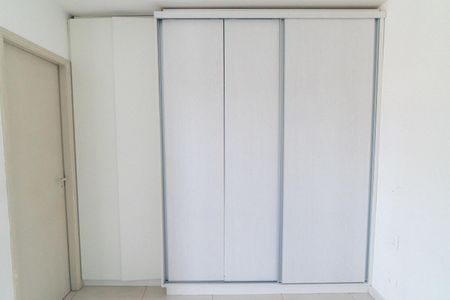 Apartamento à venda com 34m², 1 quarto e 1 vagaSuite - Armários