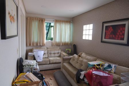 Casa à venda com 350m², 3 quartos e 3 vagas Casa à venda com 350m², 3 quartos e 3 vagasSala de TV