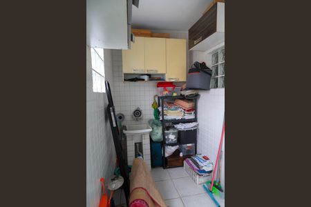 Casa à venda com 350m², 3 quartos e 3 vagas Casa à venda com 350m², 3 quartos e 3 vagasÁrea de Serviço