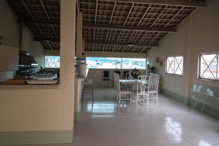 Casa à venda com 350m², 3 quartos e 3 vagas Casa à venda com 350m², 3 quartos e 3 vagasSóton