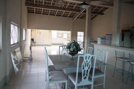 Casa à venda com 350m², 3 quartos e 3 vagas Casa à venda com 350m², 3 quartos e 3 vagasSóton