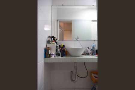 Casa à venda com 350m², 3 quartos e 3 vagas Casa à venda com 350m², 3 quartos e 3 vagasBanheiro da Suíte 2