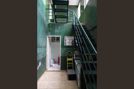 Casa à venda com 350m², 3 quartos e 3 vagas Casa à venda com 350m², 3 quartos e 3 vagasQuintal