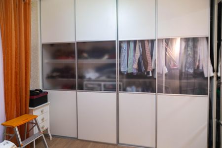 Casa à venda com 350m², 3 quartos e 3 vagas Casa à venda com 350m², 3 quartos e 3 vagasSuíte 2