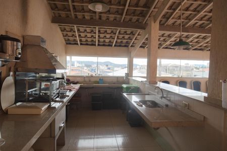 Casa à venda com 350m², 3 quartos e 3 vagas Casa à venda com 350m², 3 quartos e 3 vagasSóton