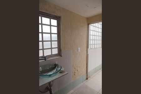 Casa à venda com 350m², 3 quartos e 3 vagas Casa à venda com 350m², 3 quartos e 3 vagasÁrea de Serviço