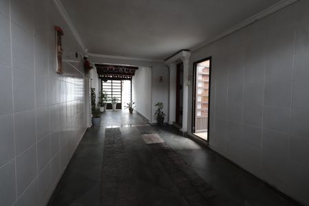 Casa à venda com 250m², 4 quartos e 2 vagasGaragem