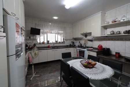 Casa à venda com 250m², 4 quartos e 2 vagasCozinha