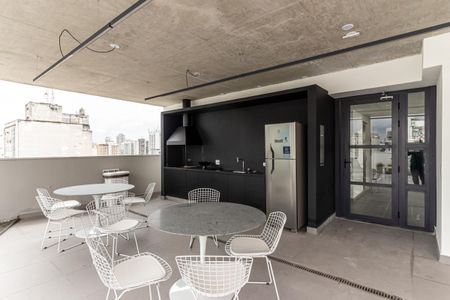 Apartamento para alugar com 27m², 1 quarto e sem vaga Apartamento para alugar com 27m², 1 quarto e sem vagaÁrea comum - Churrasqueira