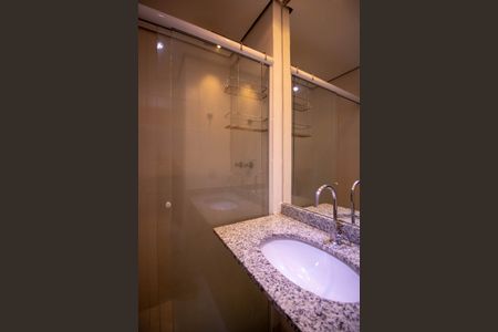 Apartamento para alugar com 70m², 2 quartos e 1 vagaBanheiro Suíte