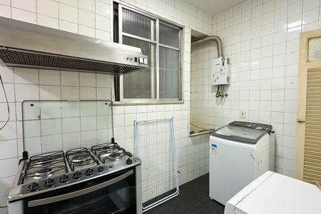 Apartamento à venda com 60m², 2 quartos e sem vagaCozinha e Área de Serviço