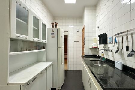 Apartamento à venda com 60m², 2 quartos e sem vagaCozinha e Área de Serviço