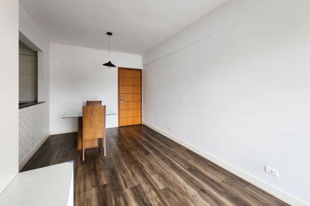 Apartamento à venda com 60m², 2 quartos e 1 vagaSala