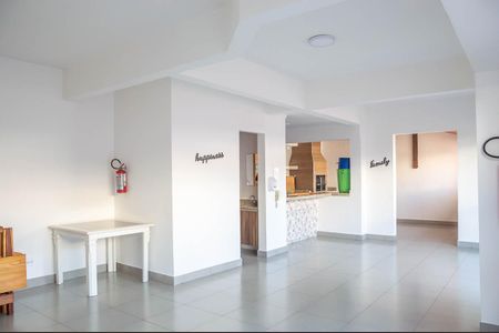 Apartamento à venda com 60m², 2 quartos e 1 vagaÁrea Comum 