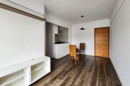 Apartamento à venda com 60m², 2 quartos e 1 vagaSala