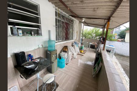 Casa à venda com 76m², 1 quarto e 6 vagas Casa à venda com 76m², 1 quarto e 6 vagasVaranda