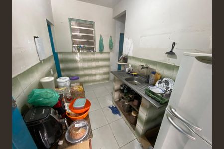 Casa à venda com 76m², 1 quarto e 6 vagas Casa à venda com 76m², 1 quarto e 6 vagasCozinha