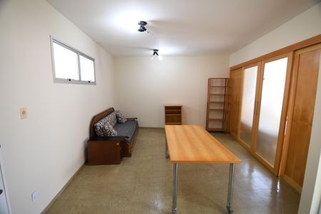 Apartamento para alugar com 52m², 1 quarto e 1 vagaSala