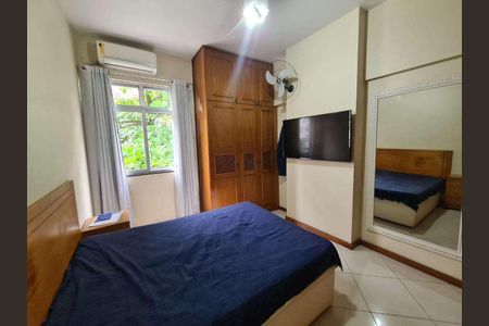 Apartamento à venda com 79m², 2 quartos e sem vaga