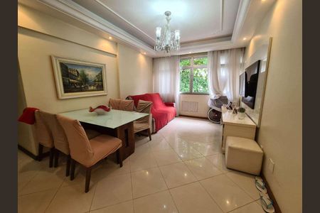 Apartamento à venda com 79m², 2 quartos e sem vaga