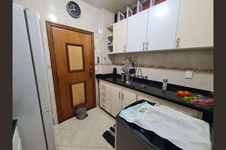 Apartamento à venda com 79m², 2 quartos e sem vaga