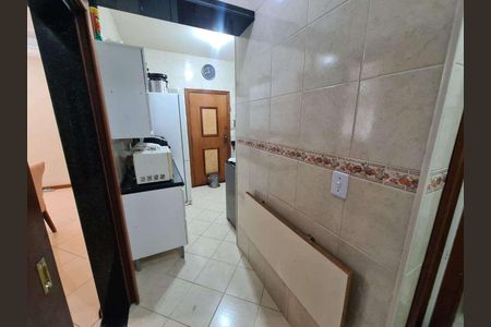 Apartamento à venda com 79m², 2 quartos e sem vaga