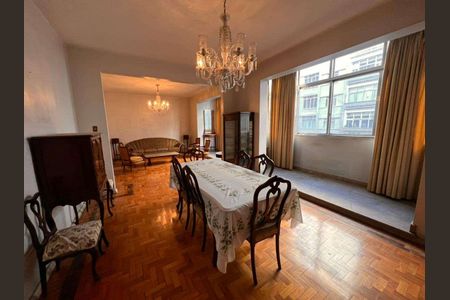 Apartamento à venda com 180m², 3 quartos e sem vaga