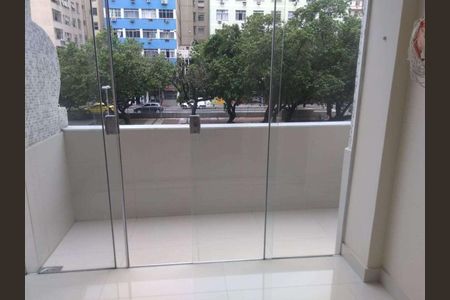 Apartamento à venda com 120m², 3 quartos e sem vaga