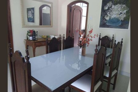 Apartamento à venda com 120m², 3 quartos e sem vaga