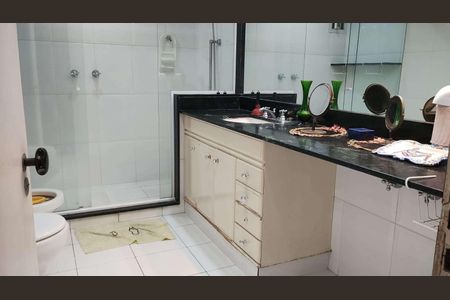 Apartamento à venda com 174m², 3 quartos e sem vaga
