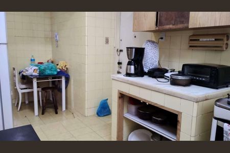 Apartamento à venda com 174m², 3 quartos e sem vaga