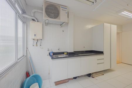 Apartamento à venda com 240m², 4 quartos e 2 vagasÁrea de Serviço