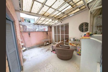 Apartamento à venda com 136m², 3 quartos e 1 vaga