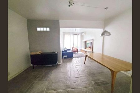 Apartamento à venda com 136m², 3 quartos e 1 vaga