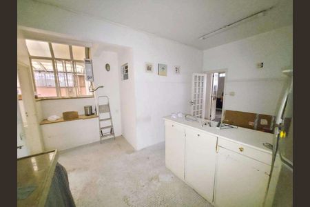Apartamento à venda com 136m², 3 quartos e 1 vaga