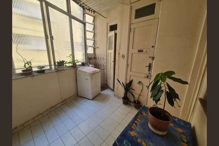 Apartamento à venda com 97m², 3 quartos e sem vaga