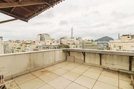 Apartamento à venda com 205m², 3 quartos e 1 vaga