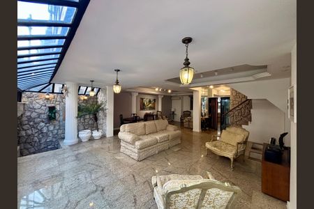 Sala 1 de casa à venda com 4 quartos, 160m² em Copacabana, Rio de Janeiro