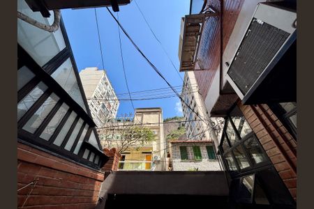 Casa à venda com 160m², 4 quartos e 1 vagaGaragem